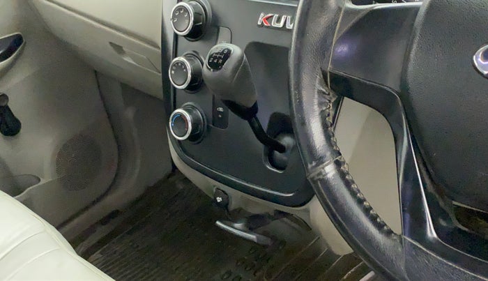 2016 Mahindra Kuv100 K2+ 6 STR, Petrol, Manual, 55,764 km, Gear Lever