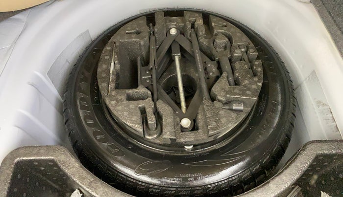 2019 Skoda Rapid 1.6 MPI ACTIVE, Petrol, Manual, 42,603 km, Spare Tyre