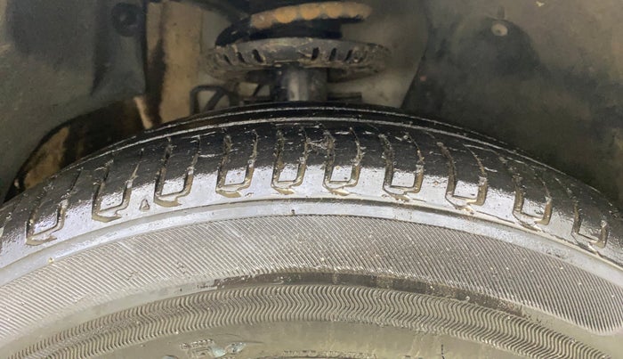 2019 Skoda Rapid 1.6 MPI ACTIVE, Petrol, Manual, 42,603 km, Right Front Tyre Tread