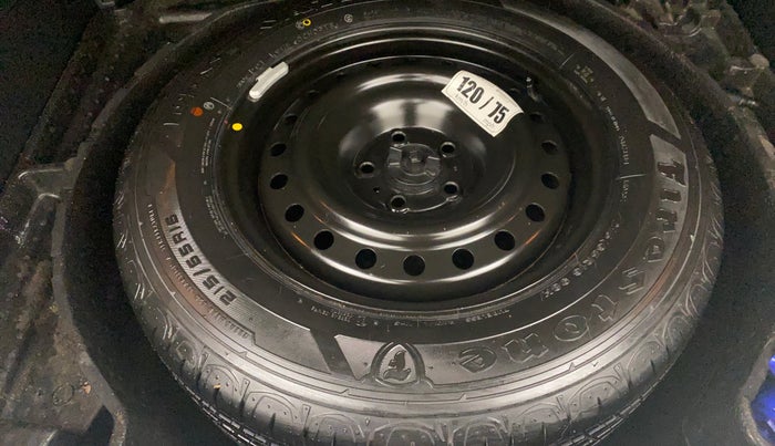 2018 Jeep Compass LIMITED (O) 2.0 DIESEL, Diesel, Manual, 1,21,014 km, Spare Tyre