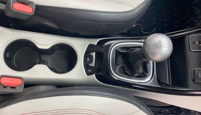 2018 Jeep Compass LIMITED (O) 2.0 DIESEL, Diesel, Manual, 1,21,014 km, Gear Lever