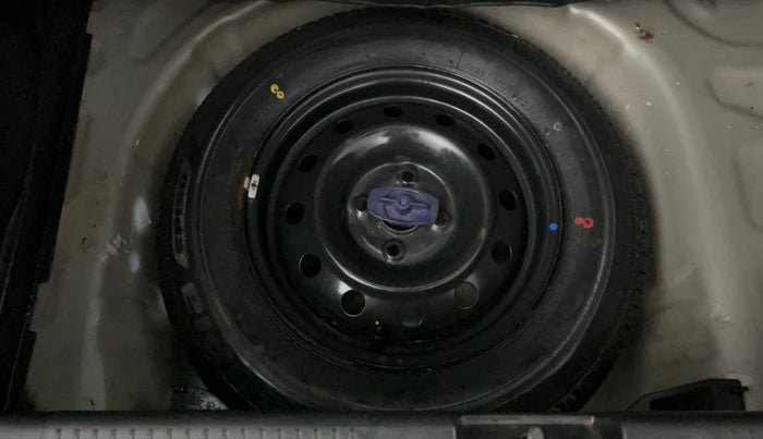 2020 Maruti Swift VXI, Petrol, Manual, 25,849 km, Spare Tyre