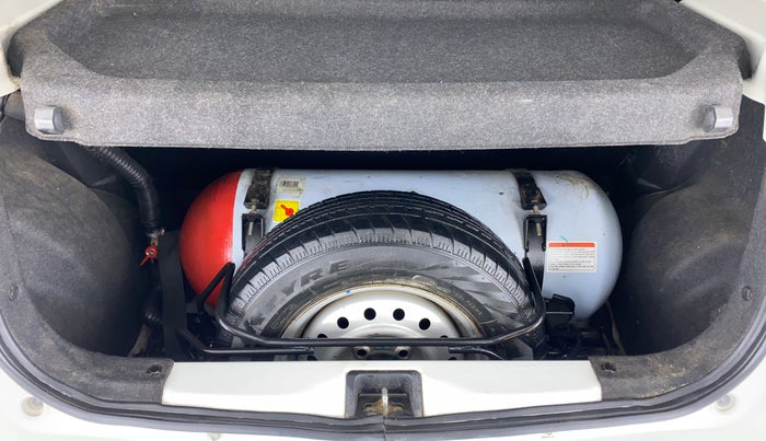 2019 Maruti New Wagon-R LXI CNG 1.0 L, CNG, Manual, 28,988 km, Boot Inside