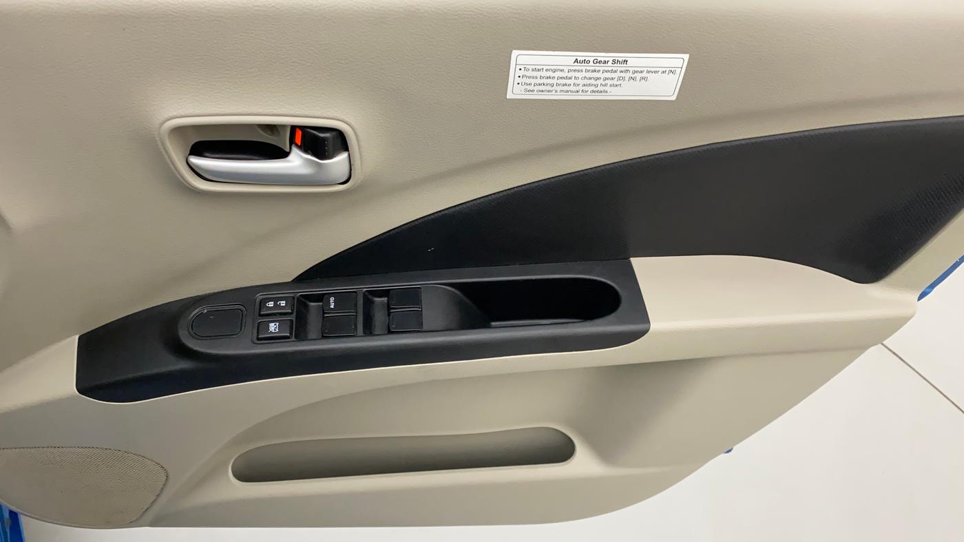 2014 Maruti Celerio VXI AMT, Petrol, Automatic, 47,102 km, Driver Side Door Panels Control