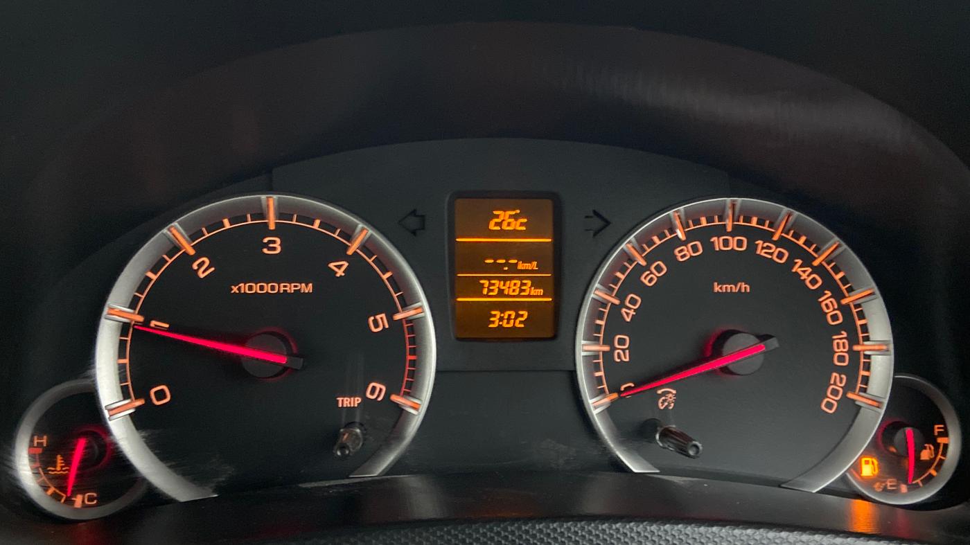 2013 Maruti Swift ZDI, Diesel, Manual, 73,819 km, Odometer Image