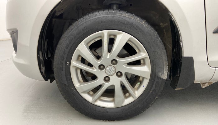 2013 Maruti Swift ZDI, Diesel, Manual, 73,819 km, Left Front Wheel