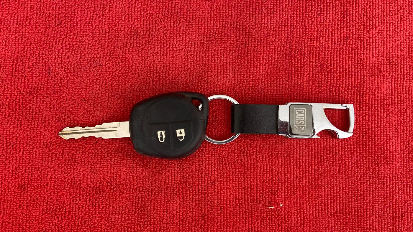 2013 Maruti Swift ZDI, Diesel, Manual, 73,819 km, Key Close Up