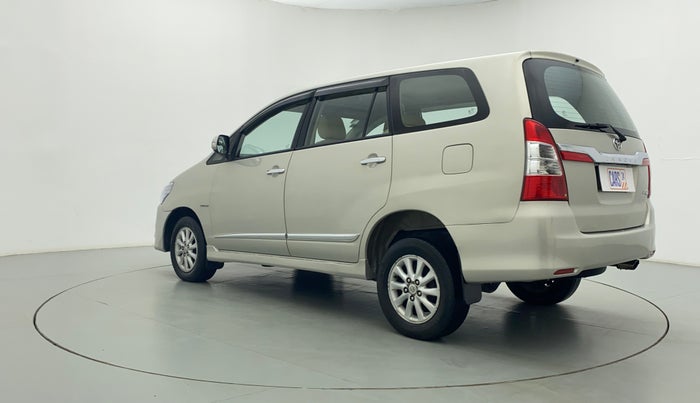 2013 Toyota Innova 2.5 VX 8 STR BS IV, Diesel, Manual, 2,81,647 km, Left Back Diagonal (45- Degree) View