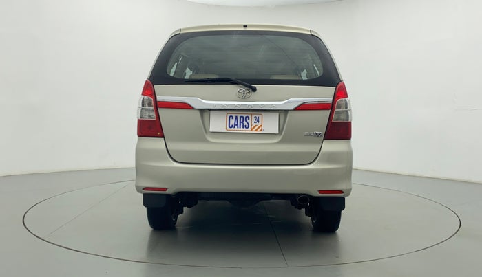 2013 Toyota Innova 2.5 VX 8 STR BS IV, Diesel, Manual, 2,81,647 km, Back/Rear View