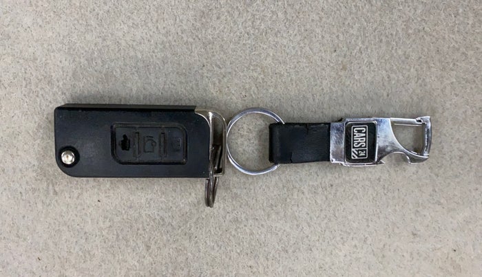 2016 Mahindra XUV500 W6, Diesel, Manual, 29,700 km, Key Close Up