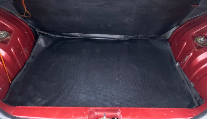 2016 Renault Kwid RXT Opt, Petrol, Manual, 62,382 km, Boot Inside
