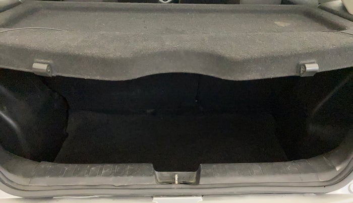 2018 Maruti Baleno DELTA PETROL 1.2, Petrol, Manual, 1,20,009 km, Boot Inside