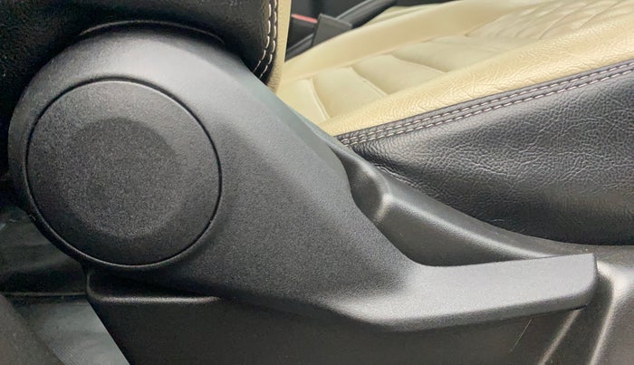 2023 Maruti New Wagon-R ZXI PLUS 1.2 AMT, Petrol, Automatic, 2,383 km, Driver Side Adjustment Panel