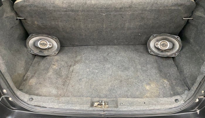 2011 Maruti Alto LXI, Petrol, Manual, 96,269 km, Boot Inside