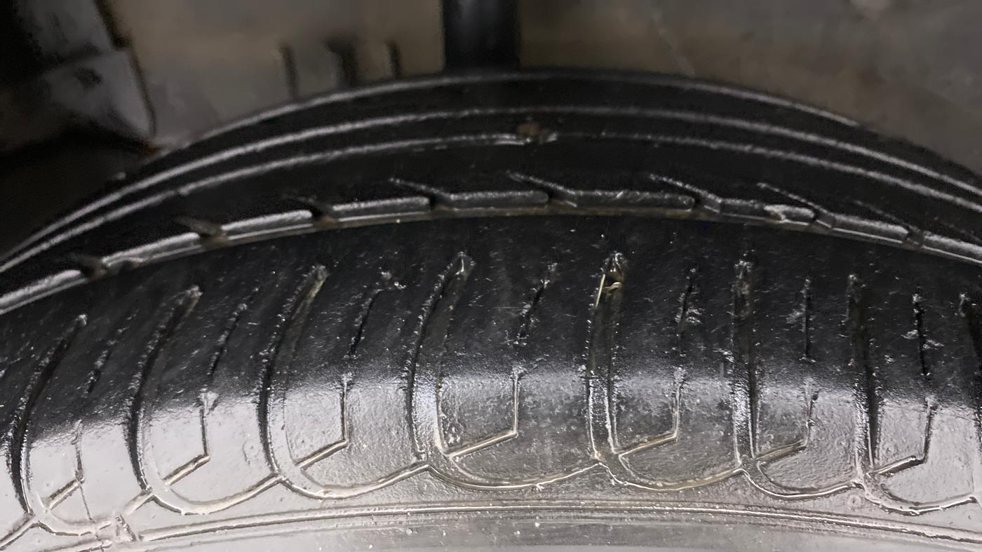 2019 Tata NEXON XM DIESEL, Diesel, Manual, 59,380 km, Right Rear Tyre Tread