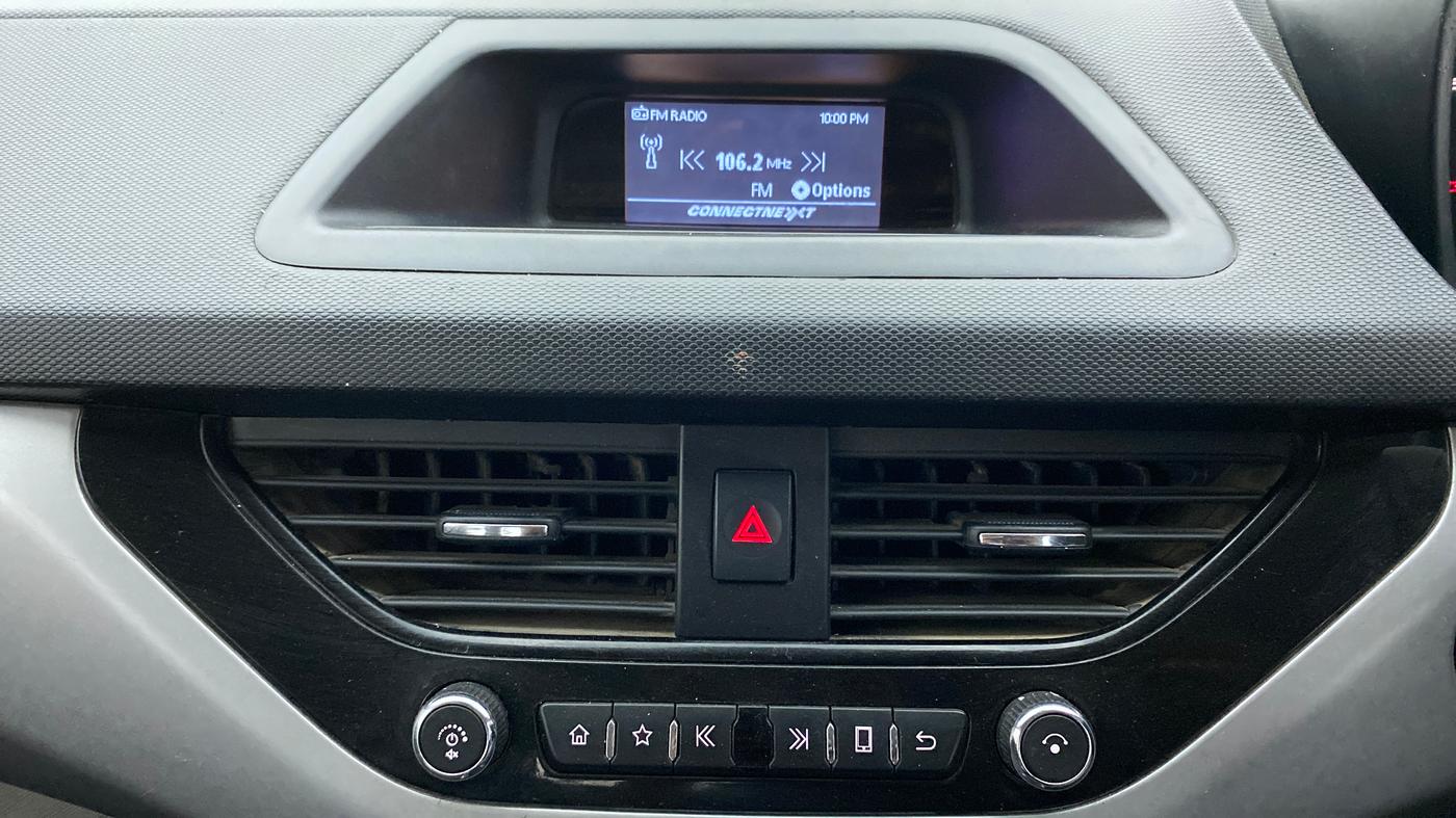 2019 Tata NEXON XM DIESEL, Diesel, Manual, 59,380 km, Infotainment System
