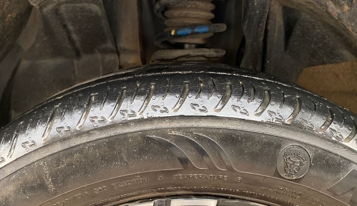 2024 Renault Kiger RXZ AMT, Petrol, Automatic, 22,020 km, Left Front Tyre Tread