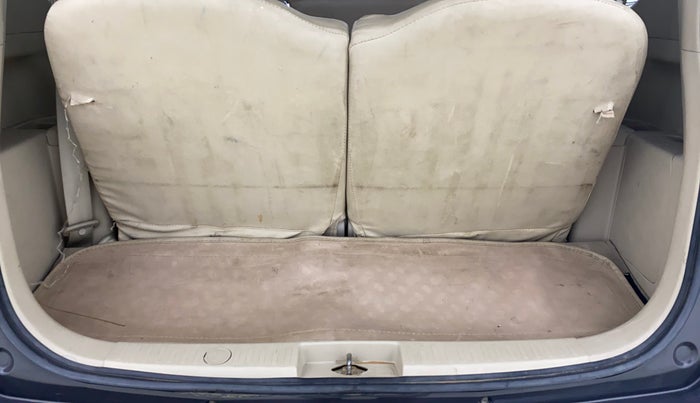 2017 Maruti Ertiga VDI SHVS, Diesel, Manual, 64,066 km, Boot Inside