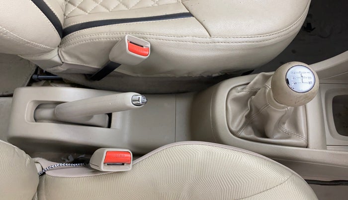 2017 Maruti Ertiga VDI SHVS, Diesel, Manual, 64,066 km, Gear Lever