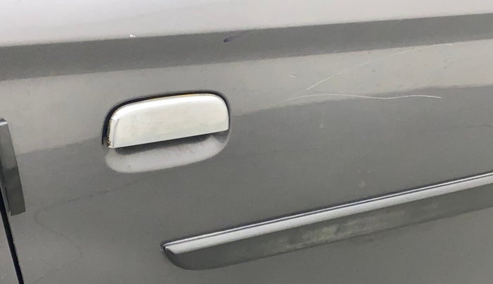 2015 Maruti Alto 800 VXI, Petrol, Manual, 39,283 km, Right rear door - Minor scratches