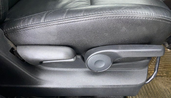 2018 Maruti Vitara Brezza ZDI + AMT, Diesel, Automatic, 32,319 km, Driver Side Adjustment Panel