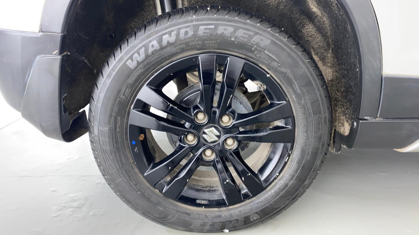 2018 Maruti Vitara Brezza ZDI + AMT, Diesel, Automatic, 32,319 km, Right Rear Wheel