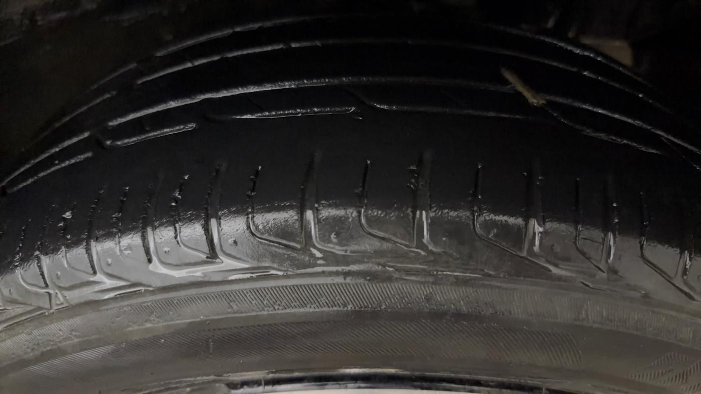 2021 Tata NEXON XM SUNROOF PETROL, Petrol, Manual, 69,461 km, Left Rear Tyre Tread