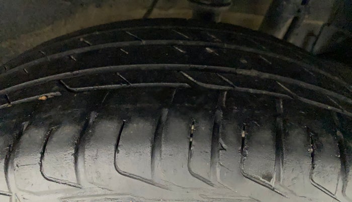 2021 Tata NEXON XZA PLUS SUNROOF DIESEL, Diesel, Automatic, 53,246 km, Left Rear Tyre Tread