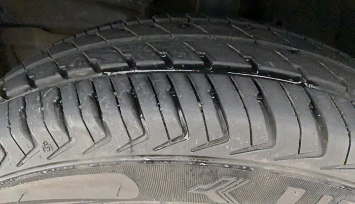 2023 Maruti Alto K10 VXI PLUS, Petrol, Manual, 6,551 km, Left Front Tyre Tread