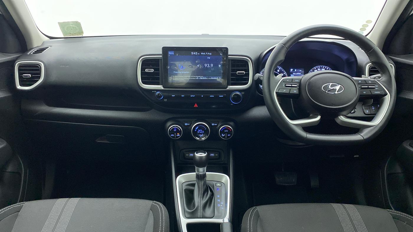 2022 Hyundai VENUE SX PLUS 1.0 TURBO DCT, Petrol, Automatic, 20,077 km, Dashboard