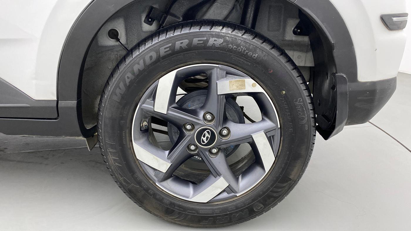 2022 Hyundai VENUE SX PLUS 1.0 TURBO DCT, Petrol, Automatic, 20,077 km, Left Rear Wheel
