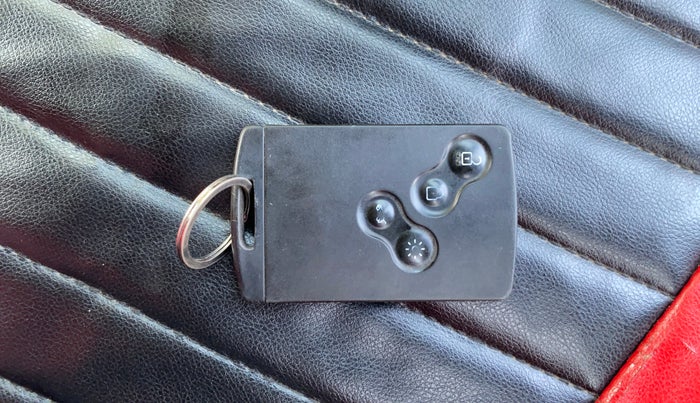 2018 Renault Captur RXT PETROL, Petrol, Manual, 42,499 km, Key Close Up