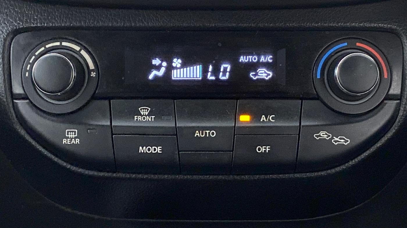 2021 Maruti XL6 ZETA SHVS, Petrol, Manual, 17,514 km, Automatic Climate Control