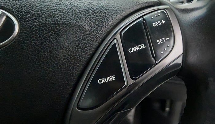 2016 Hyundai New Elantra 1.8 SX AT VTVT, Petrol, Automatic, 61,471 km, Adaptive Cruise Control