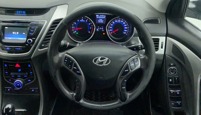 2016 Hyundai New Elantra 1.8 SX AT VTVT, Petrol, Automatic, 61,471 km, Steering Wheel Close Up