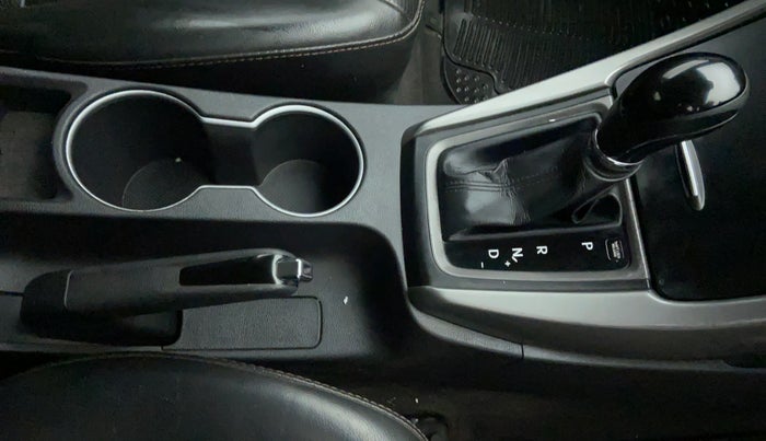 2016 Hyundai New Elantra 1.8 SX AT VTVT, Petrol, Automatic, 61,471 km, Gear Lever