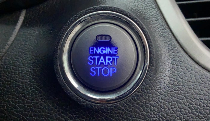 2016 Hyundai New Elantra 1.8 SX AT VTVT, Petrol, Automatic, 61,471 km, Keyless Start/ Stop Button