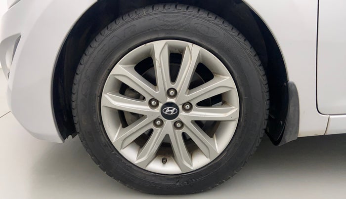 2016 Hyundai New Elantra 1.8 SX AT VTVT, Petrol, Automatic, 61,471 km, Left Front Wheel