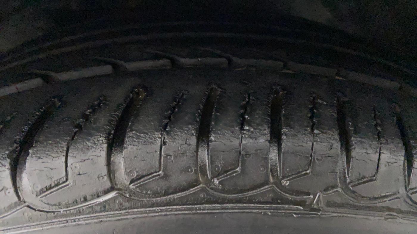 2016 Hyundai New Elantra 1.8 SX AT VTVT, Petrol, Automatic, 61,471 km, Left Front Tyre Tread