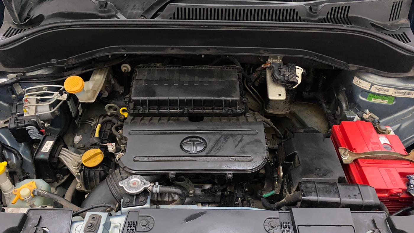 2022 Tata PUNCH ACCOMPLISHED MT, Petrol, Manual, 23,310 km, Open Bonet