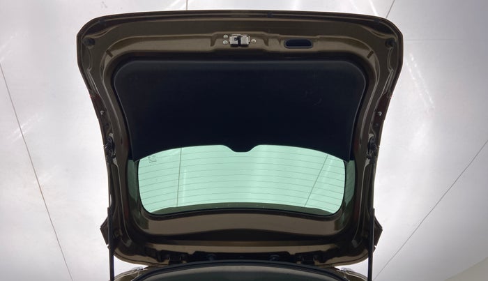 2019 Maruti XL6 ALPHA AT, Petrol, Automatic, 80,724 km, Boot Door Open