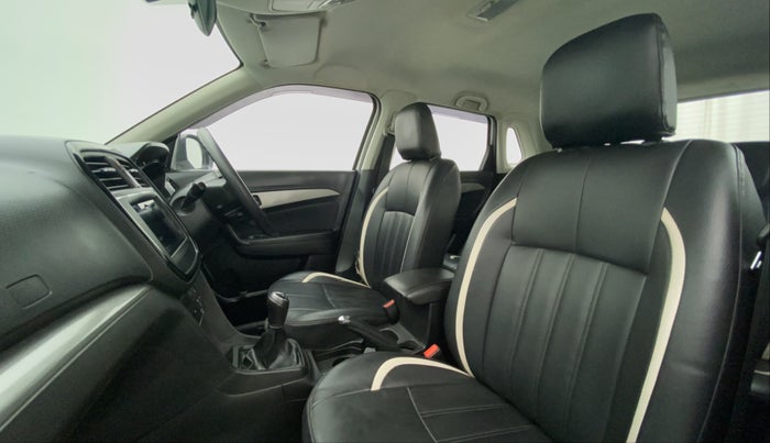 2018 Maruti Vitara Brezza ZDI PLUS, Diesel, Manual, 48,642 km, Right Side Front Door Cabin