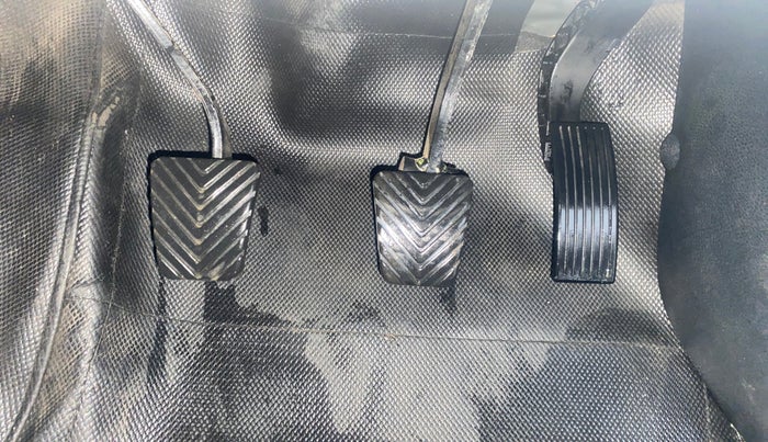 2021 KIA SONET HTX 1.5, Diesel, Manual, 34,880 km, Pedals