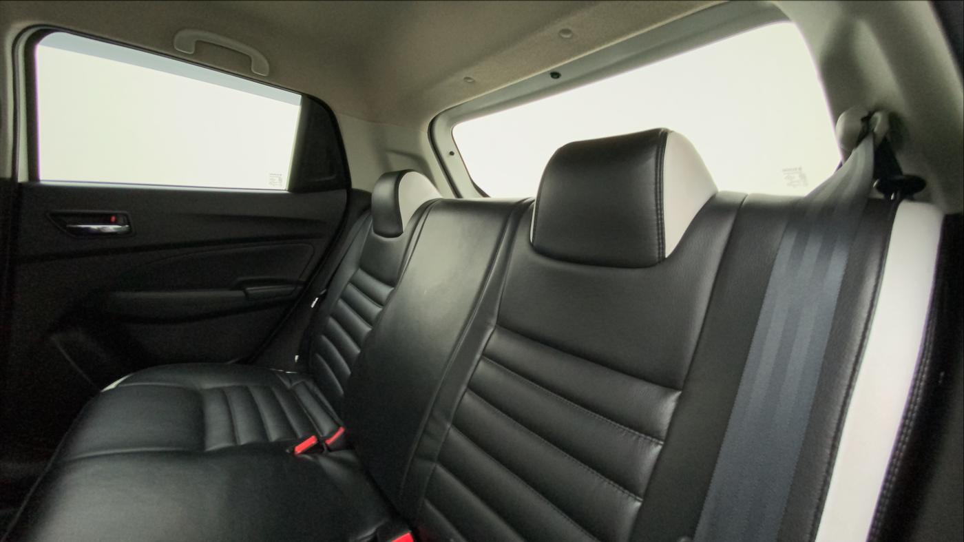 2021 Maruti Swift VXI, Petrol, Manual, 13,058 km, Right Side Rear Door Cabin
