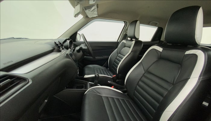 2021 Maruti Swift VXI, Petrol, Manual, 13,058 km, Right Side Front Door Cabin