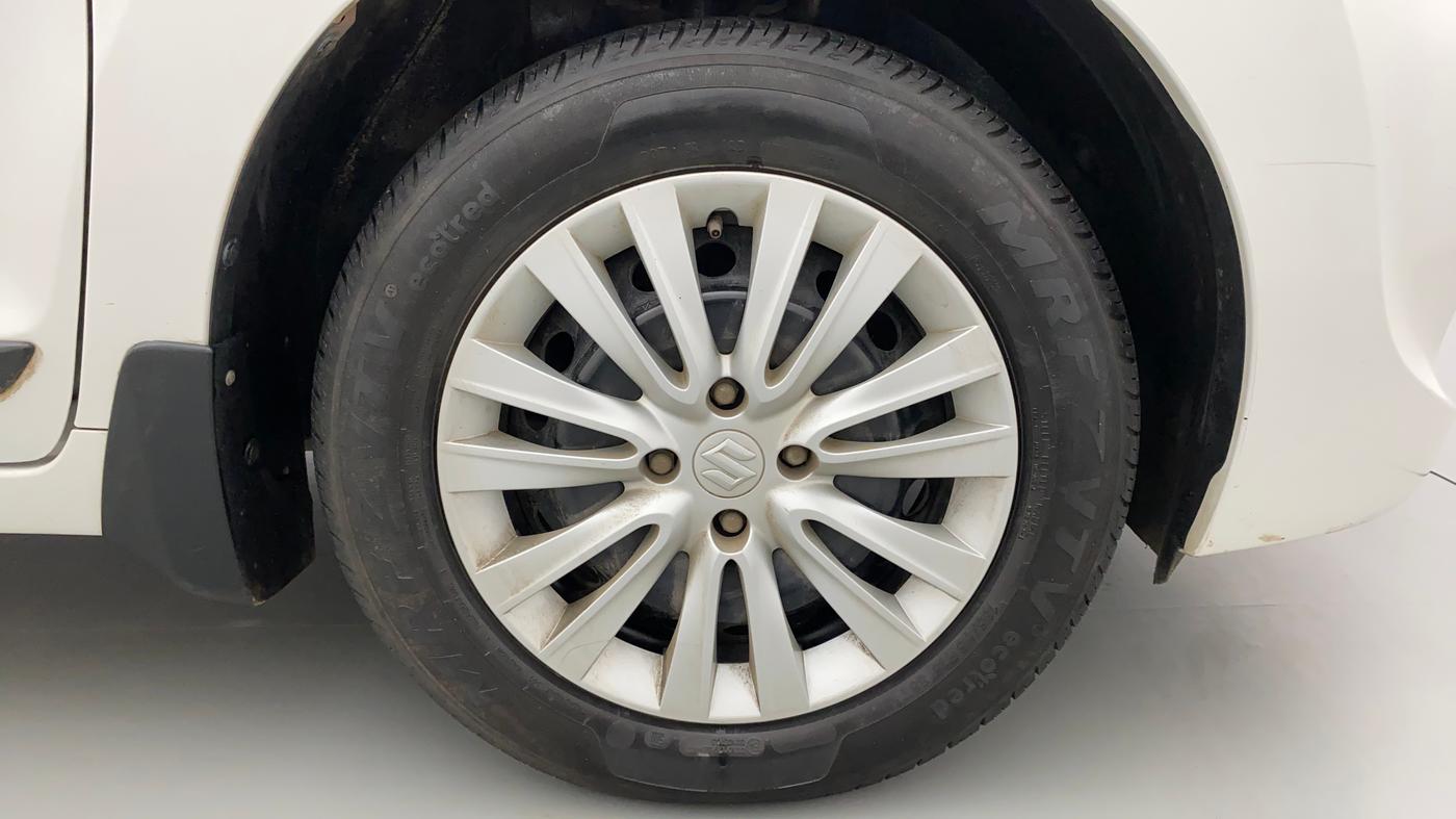 2020 Maruti Baleno DELTA PETROL 1.2, Petrol, Manual, 63,394 km, Right Front Wheel
