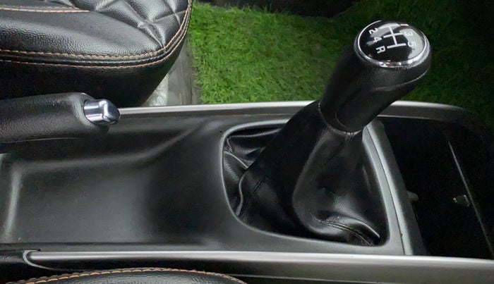 2020 Maruti Baleno DELTA PETROL 1.2, Petrol, Manual, 63,394 km, Gear Lever