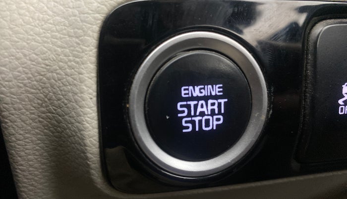 2022 KIA SONET HTX 1.5, Diesel, Manual, 74,696 km, Keyless Start/ Stop Button