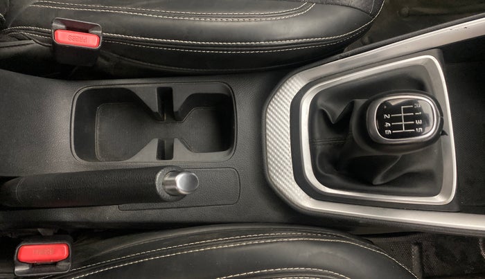 2022 KIA SONET HTX 1.5, Diesel, Manual, 74,696 km, Gear Lever