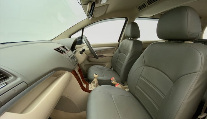 2013 Maruti Ertiga VDI ABS, Diesel, Manual, 36,967 km, Right Side Front Door Cabin